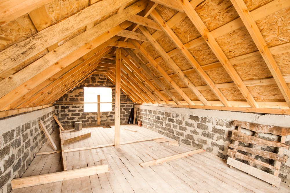 Unfinished,Attic,Floor,Of,A,Private,House